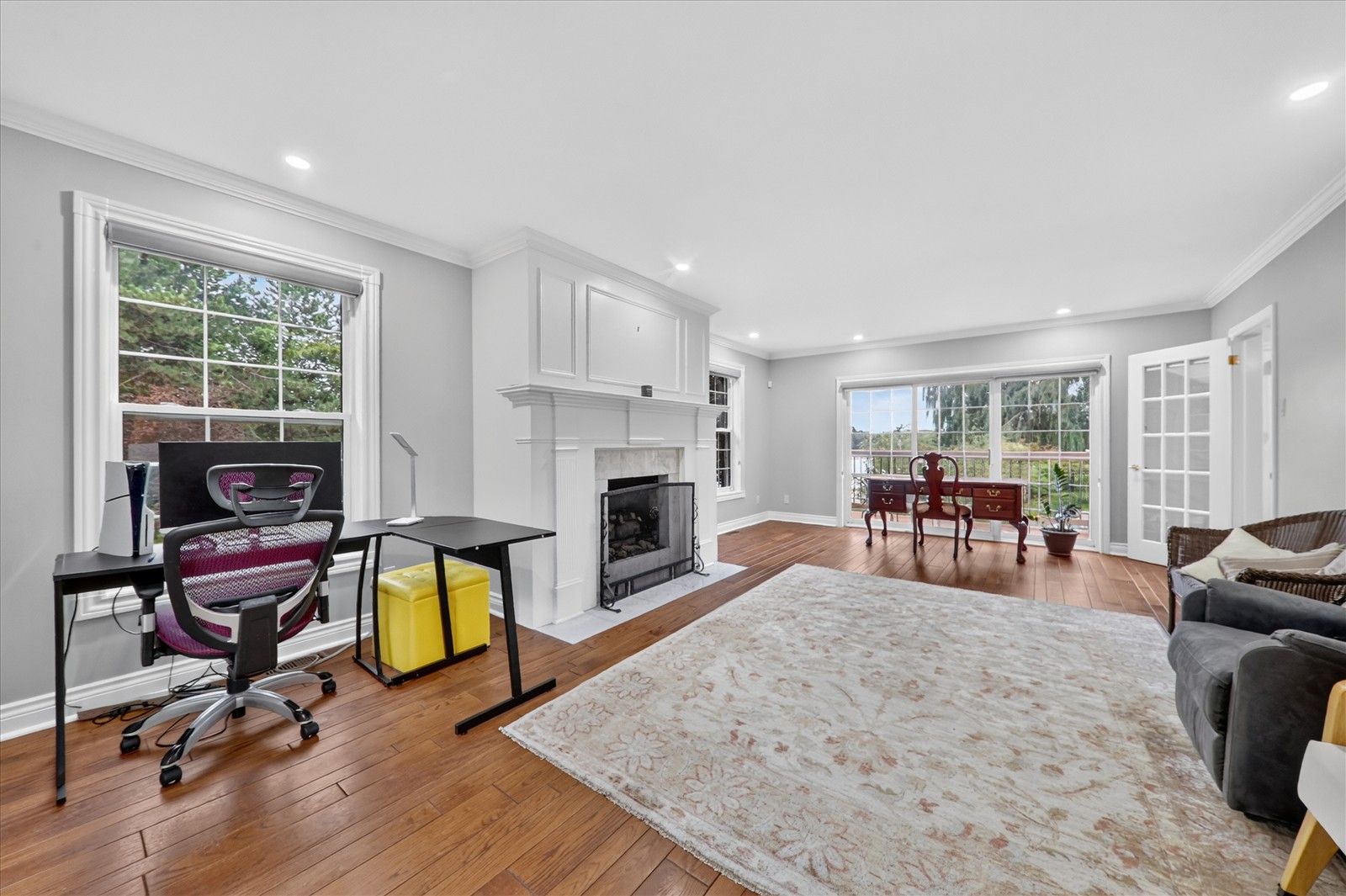 1 Island Lake Dr, Whitchurch-Stouffville, ON