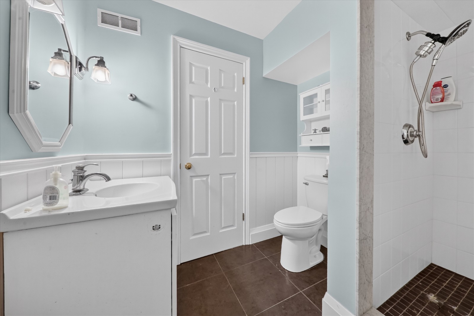 1 Island Lake Dr, Whitchurch-Stouffville, ON