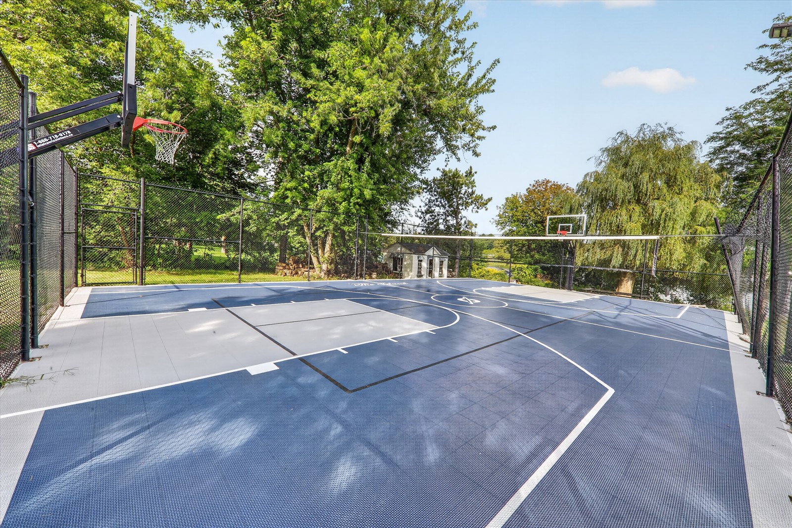 1 Island Lake Dr, Whitchurch-Stouffville, ON
