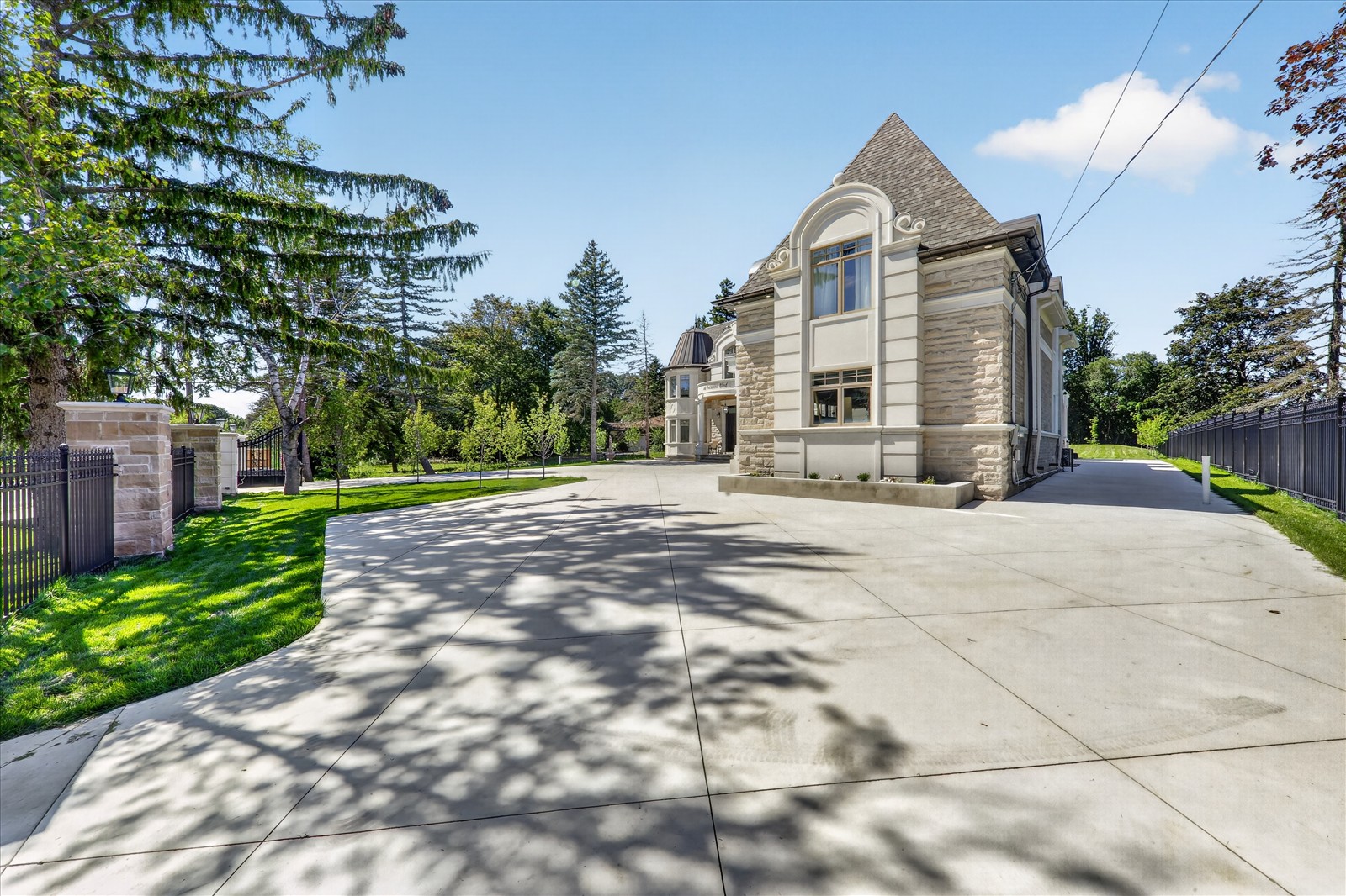 28 Personna Blvd, Markham, ON