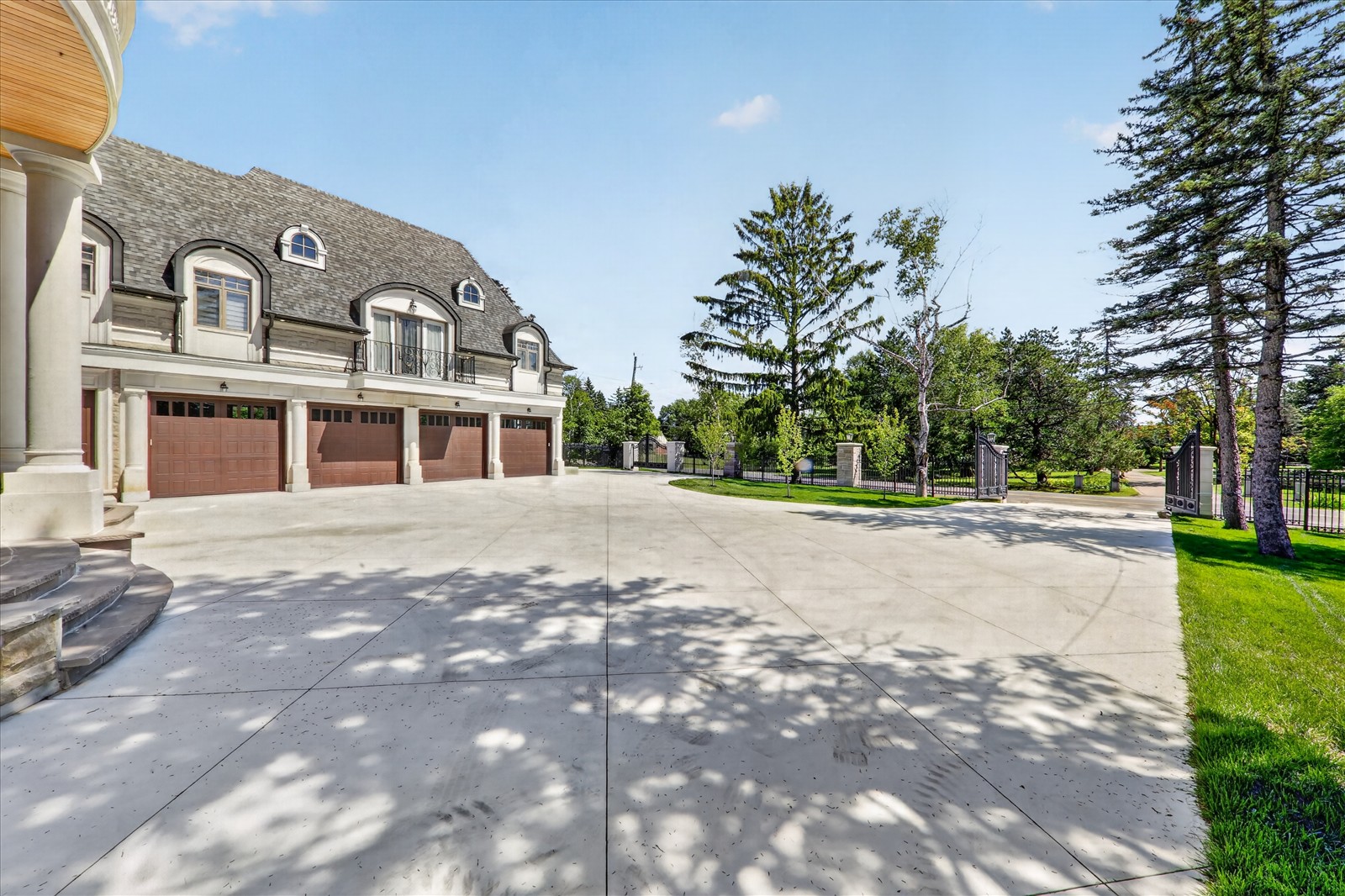 28 Personna Blvd, Markham, ON