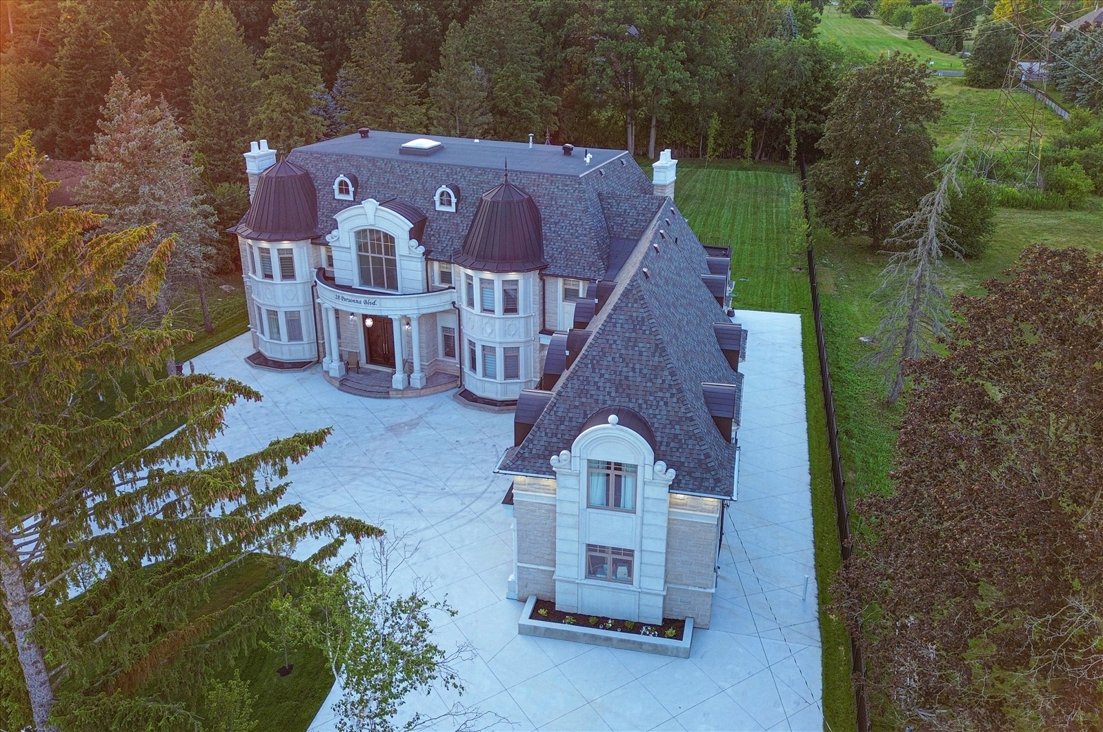 28 Personna Blvd, Markham, ON